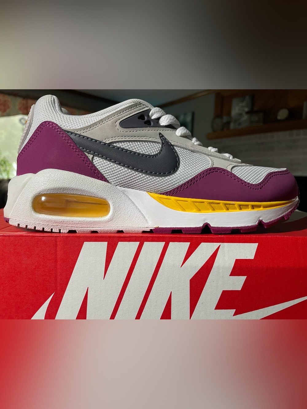 Nike Air Max Correlate White Rave Pink Sneakers 511417-100 6.5Y- 8W
